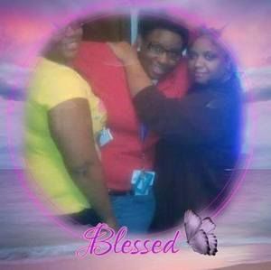 Meet your Posher, Naomi